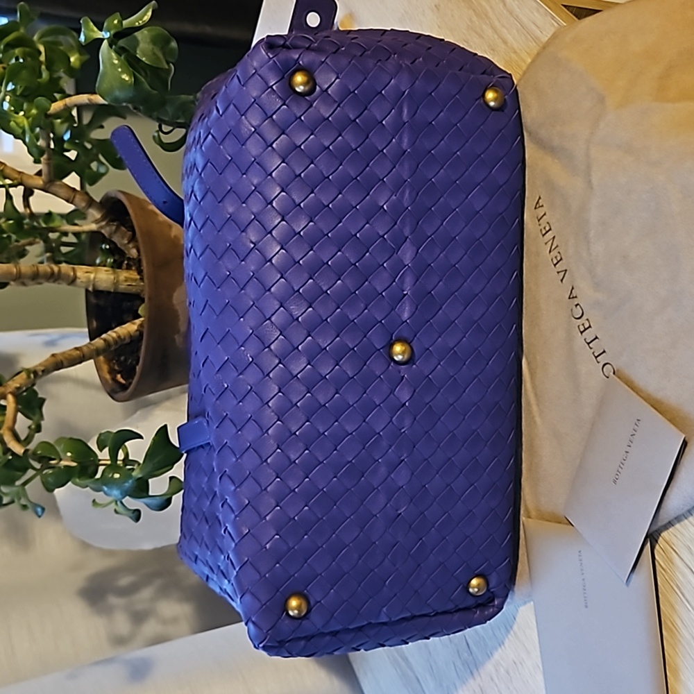 Bottega Veneta Intrecciato Leather Top-Handle Tote in Vivid Purple - Picture 5 of 14